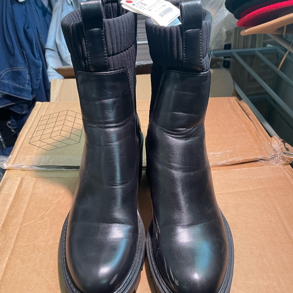 NWT Zara Lug Boots - Picture 8 of 11